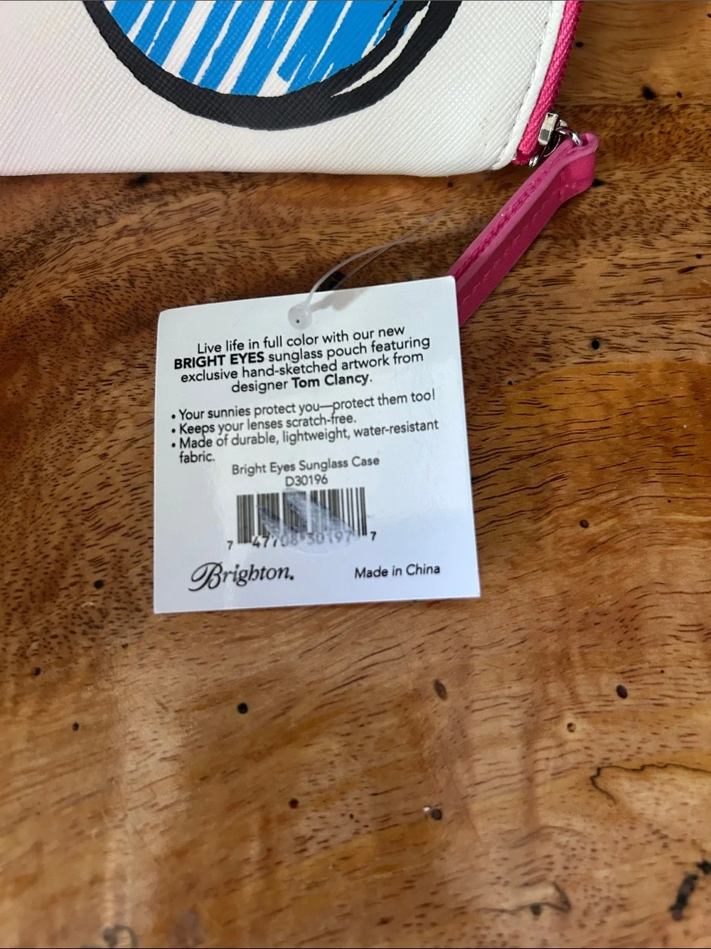 NWT Brighton Love To Be Bold Zippered Sunglass Pouch in White with Pink Accents